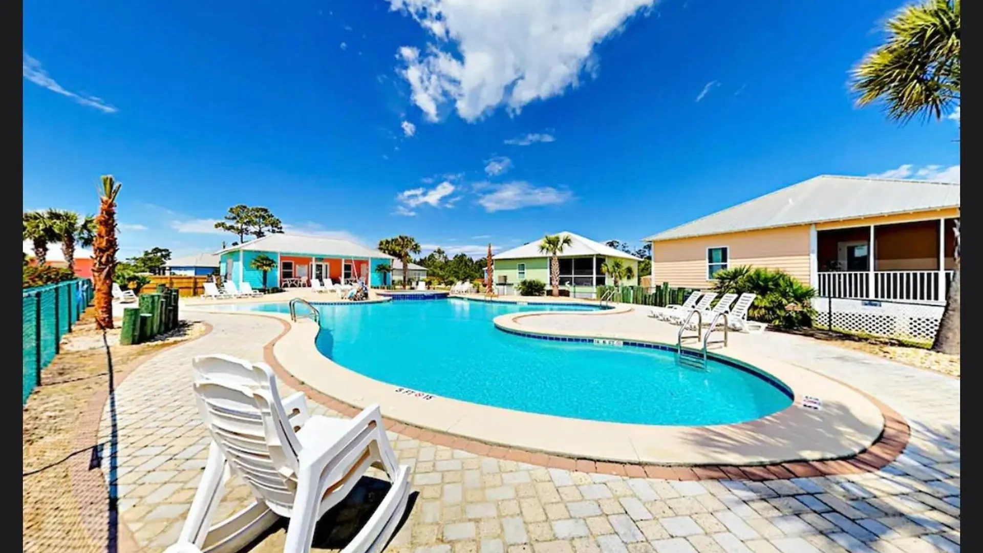 Holiday home Charming Paradise For 10 Guests