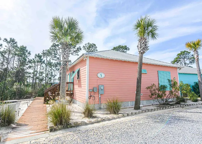 Holiday home Charming Paradise For 10 Guests