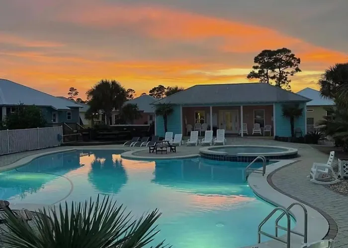 Holiday home Charming Paradise For 10 Guests